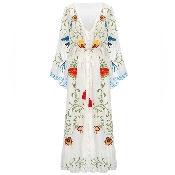 White Bohemian Secret Garden Embroidered Kimono Long V-neckline Maxi Dress - Picture 5 of 10